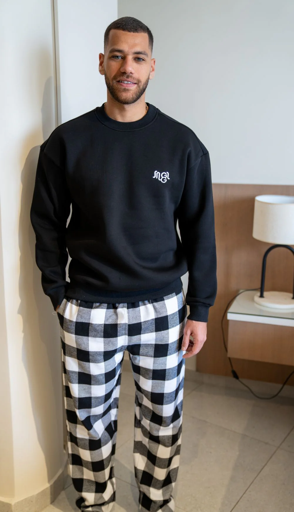 Men Winter Pajama Set Black sweatshirt + White X Black Checkered Pants