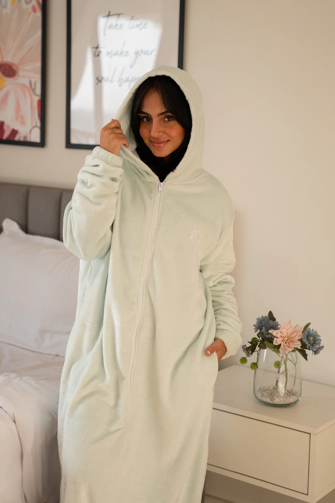 Snuggs Wearable Blanket Monk Mint