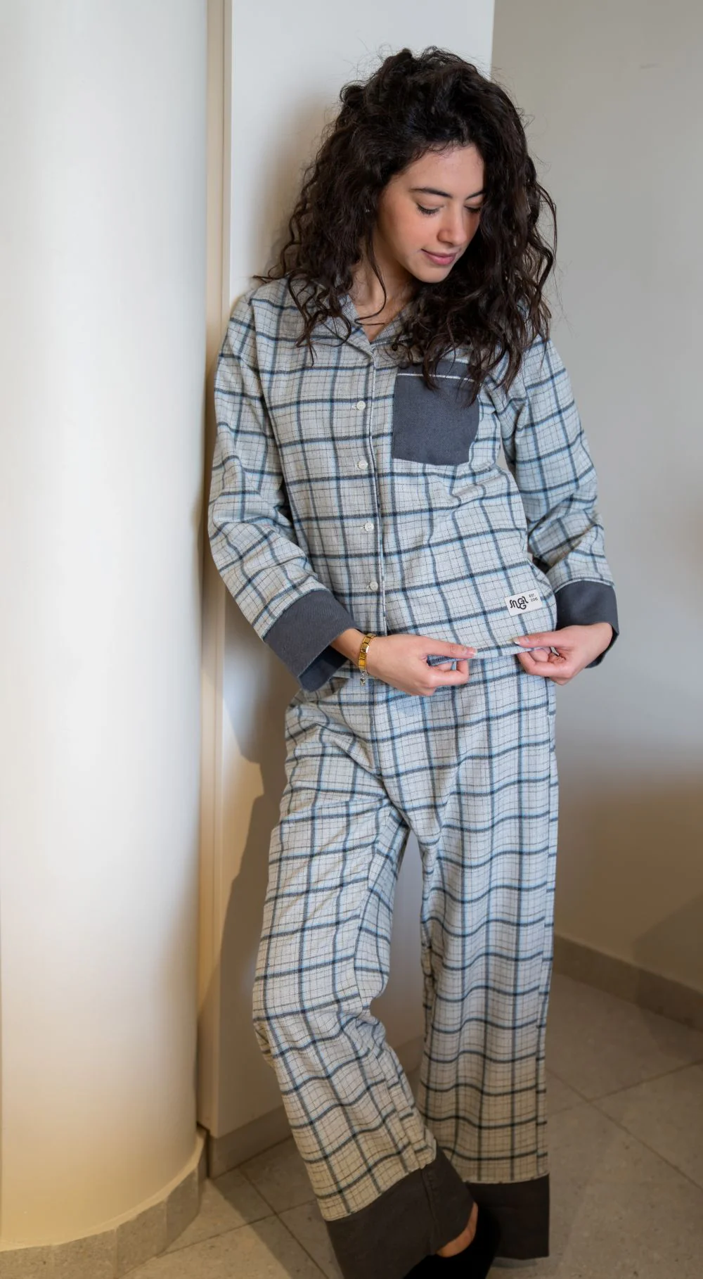 Women Winter Pajama Set Checkered Grey x Off-white Buttoned shirt + Checkered Grey x Off-white pants