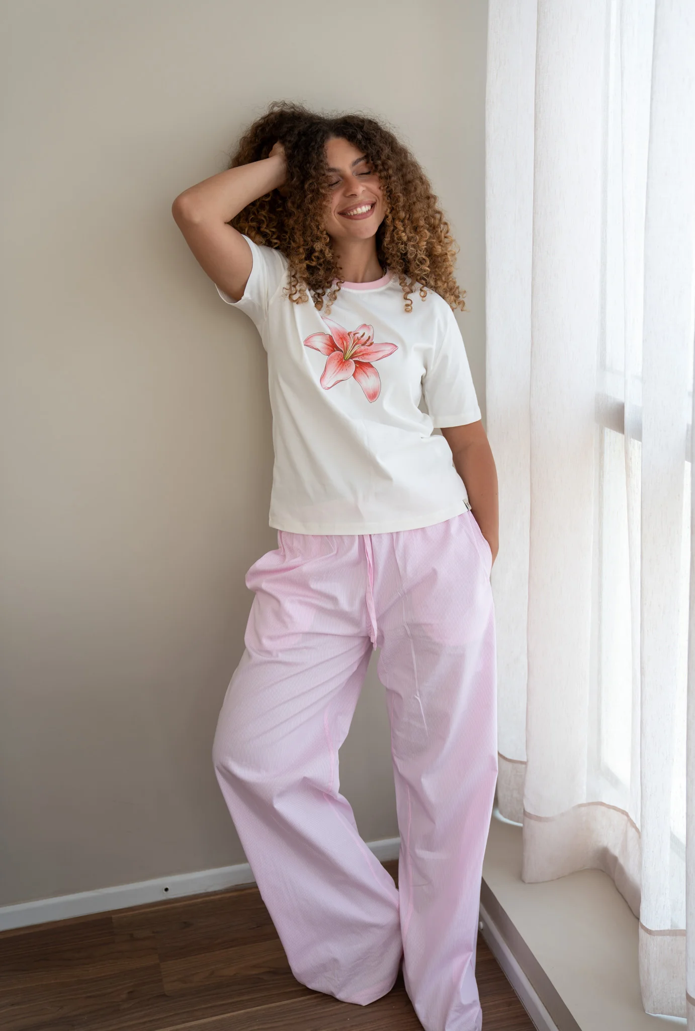 Women summer pajama set Off White Flower + Stripes Pink Pants - Image 4